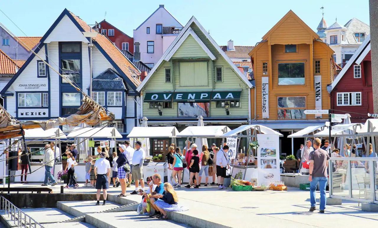 Center Hills - Lovely 2-bedroom W Balcony, Amazing Location Stavanger