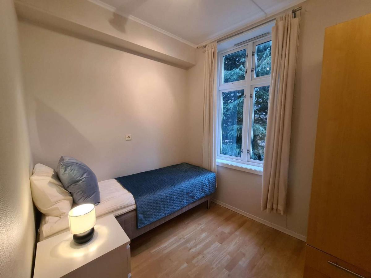 Leilighet Center Hills - Lovely 2-bedroom W Balcony, Amazing Location Stavanger